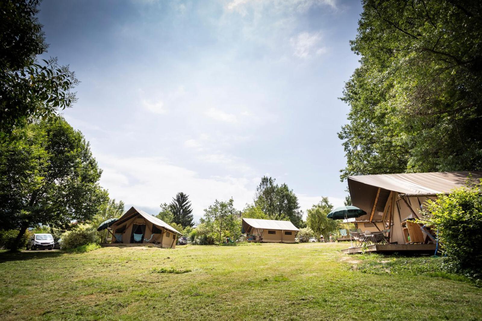 Huttopia Lac D'Aiguebelette Saint-Alban-de-Montbel Экстерьер фото